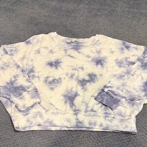 Z Supply blue-ish Tie-Dye Top. Lightweight not sweatshirt.  Slightly ribbed